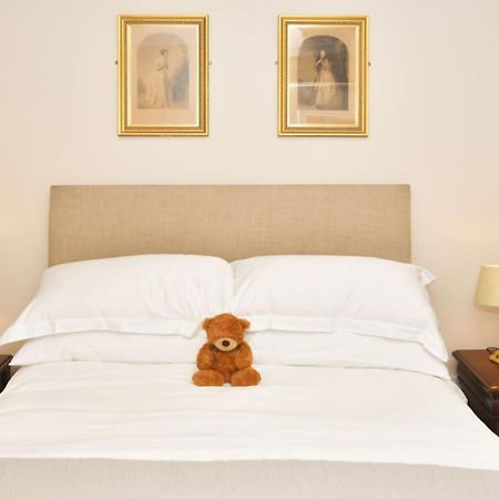 The Victoria Hotell Newcastle-under-Lyme Exteriör bild